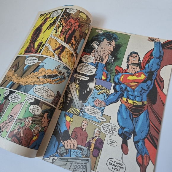 Dc Comics -'Superman Comic: The Death of Clark Kent - Picture 5 of 6